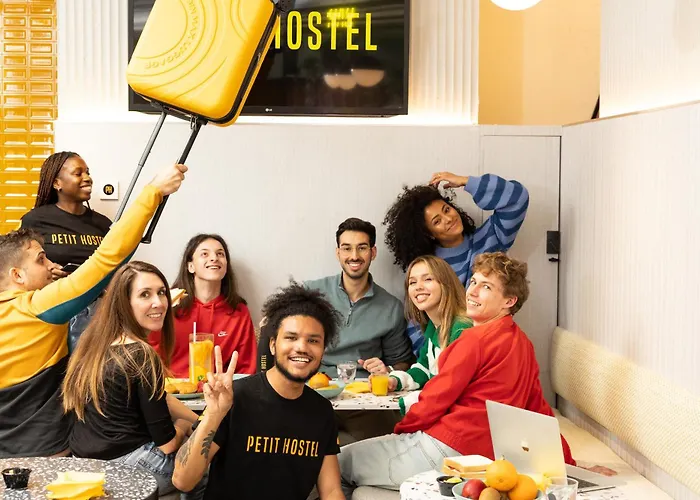 Petit Hostel Palacio Real Madrid